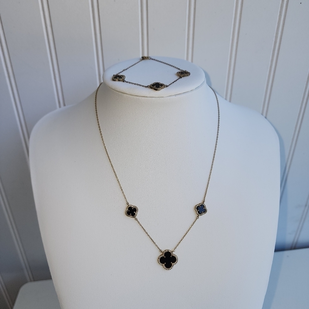 2PC EHC 925 Gold Toned Sterling Silver Black Clover Stations Necklace + Braslet